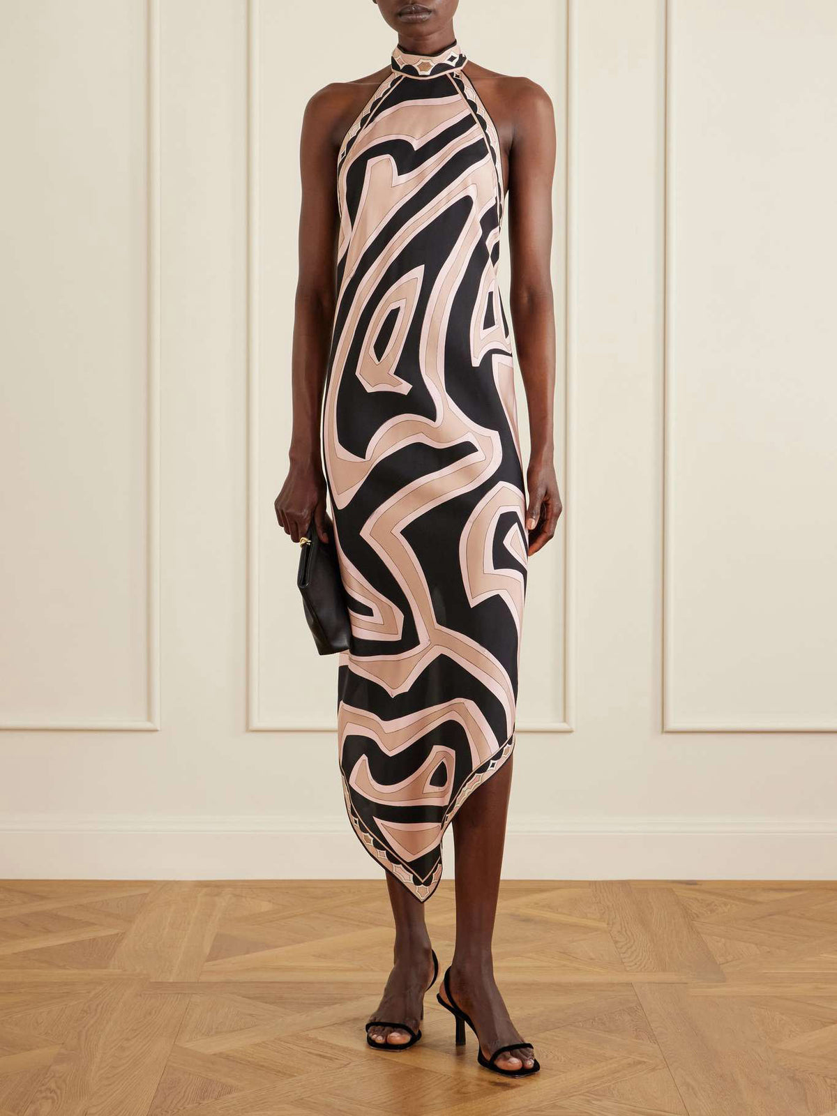 Elegante abito midi in raso con stampa geometrica e scollo all'americana