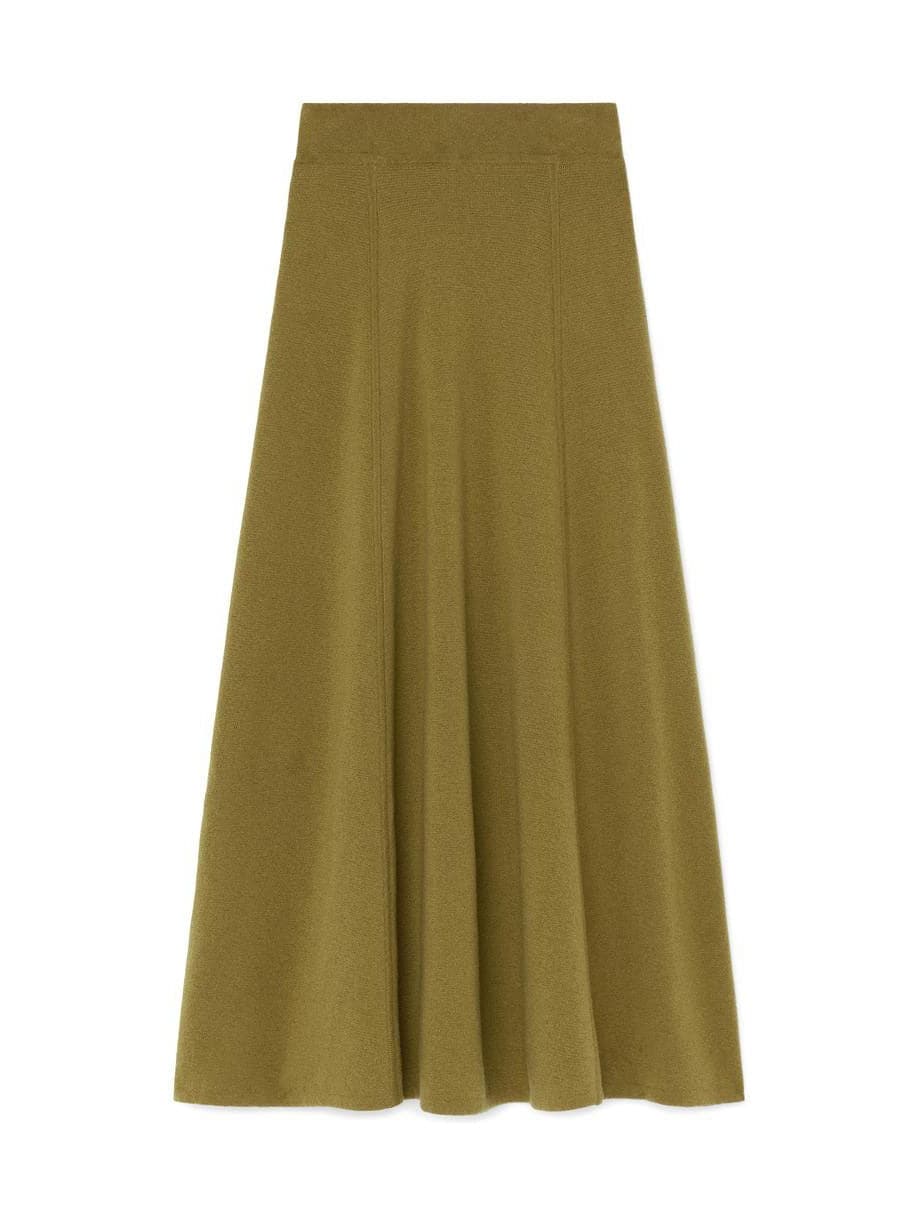 Conjunto de saia e camisola de gola redonda com punhos altos