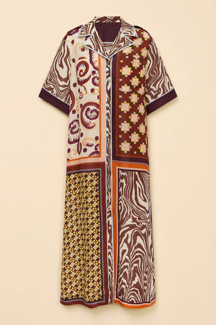 Vestido camisero maxi holgado, con bloques de color, estampado único y bolsillos laterales