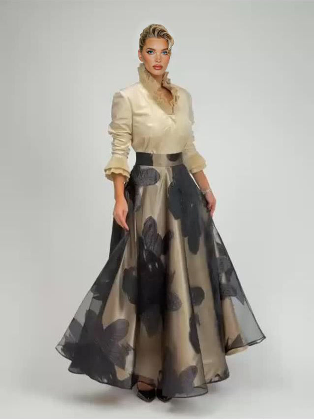 Elegantes zweiteiliges Set mit Satintop und Rüschen