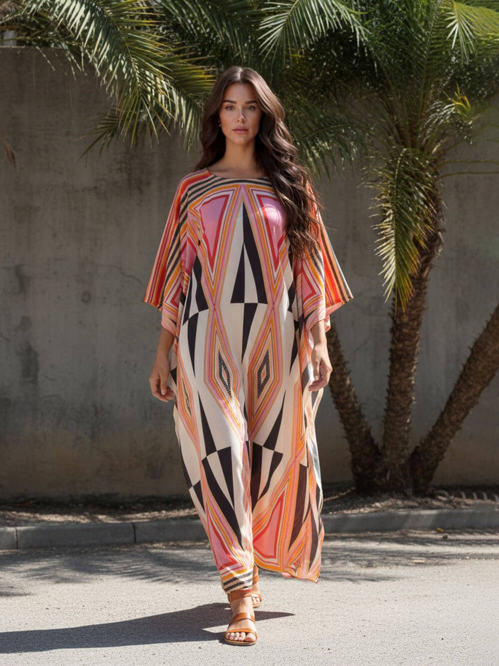 Semplice abito kimono lungo rétro con stampa triangolare e spacco