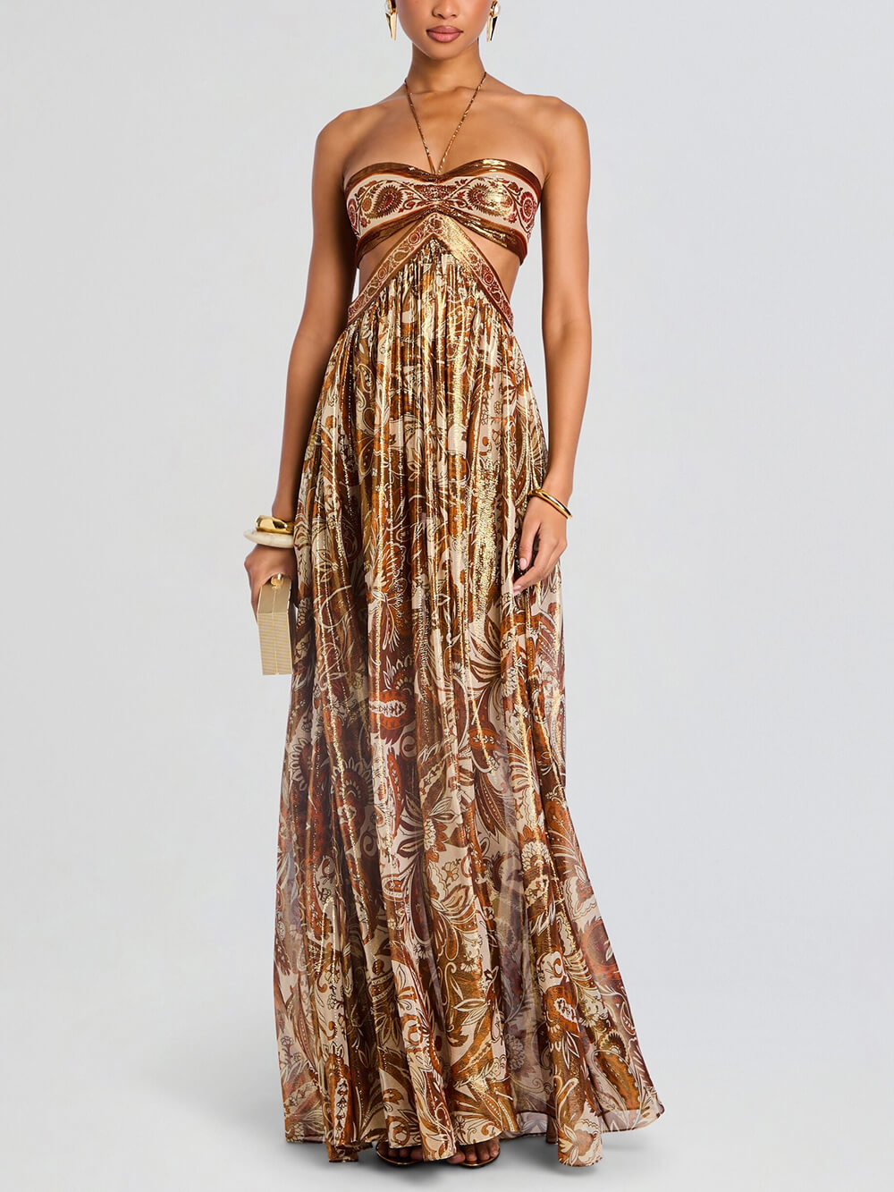Vestido maxi elegante con estampado calado, cuello halter y espalda descubierta