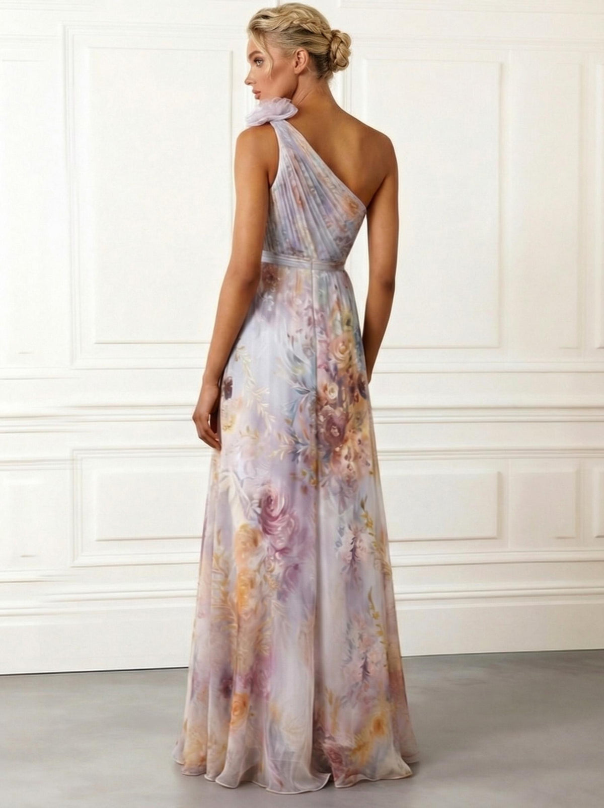 Elegante abito lungo monospalla in chiffon con stampa floreale