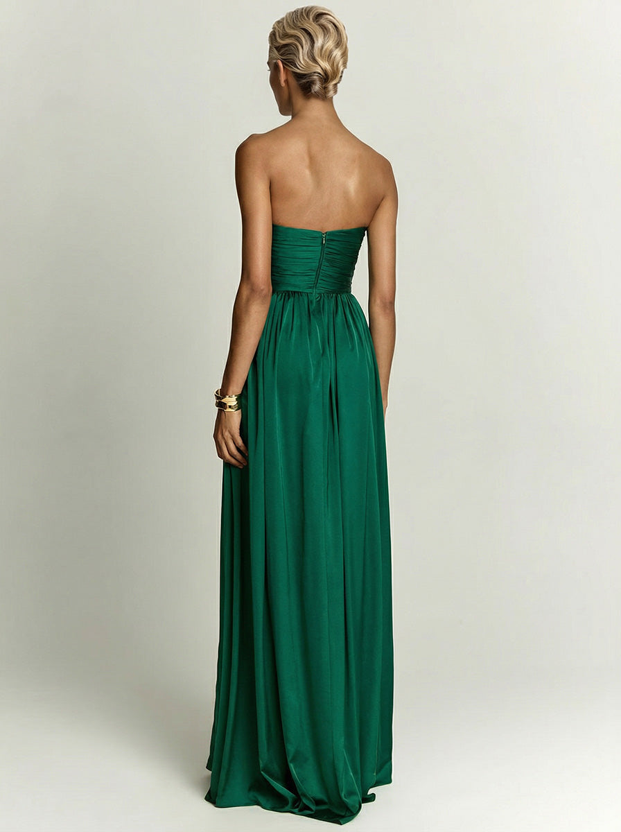 Vestido largo elegante de noche sin tirantes