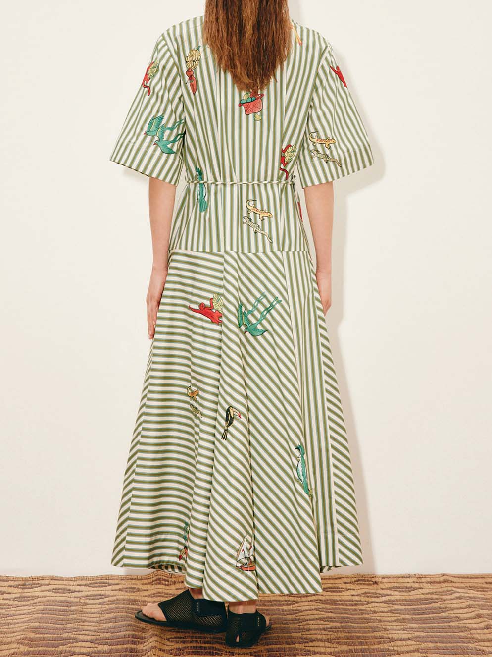 Robe chemise longue décontractée à rayures et imprimé tropical