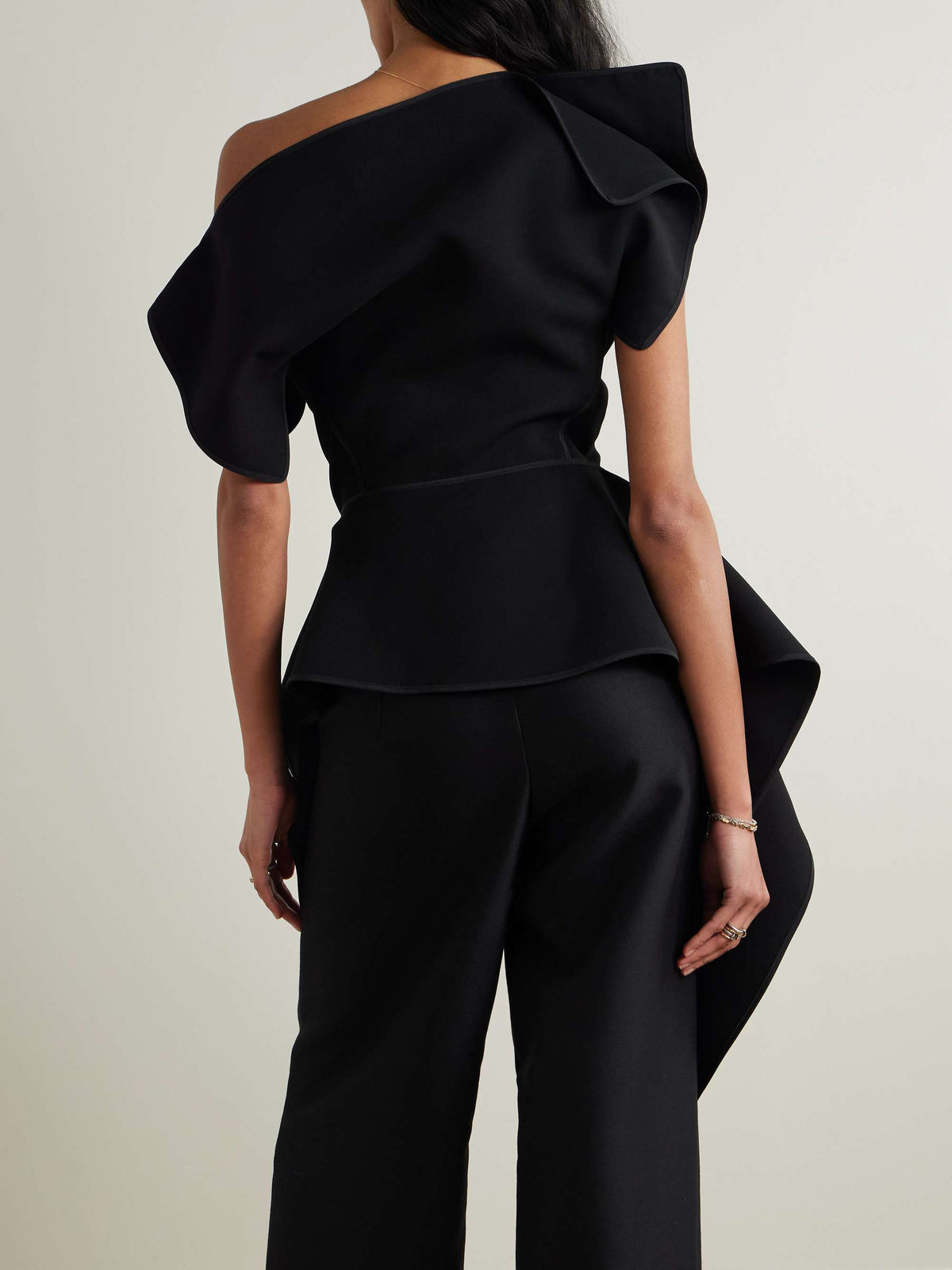 Zweiteiler-Set aus asymmetrischem Fransentop und Hose
