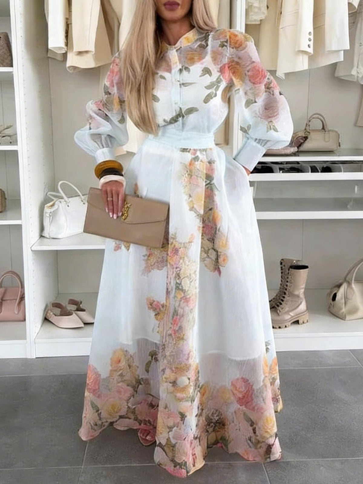 Elegante transparente Bluse mit Blumenmuster und langen Ärmeln