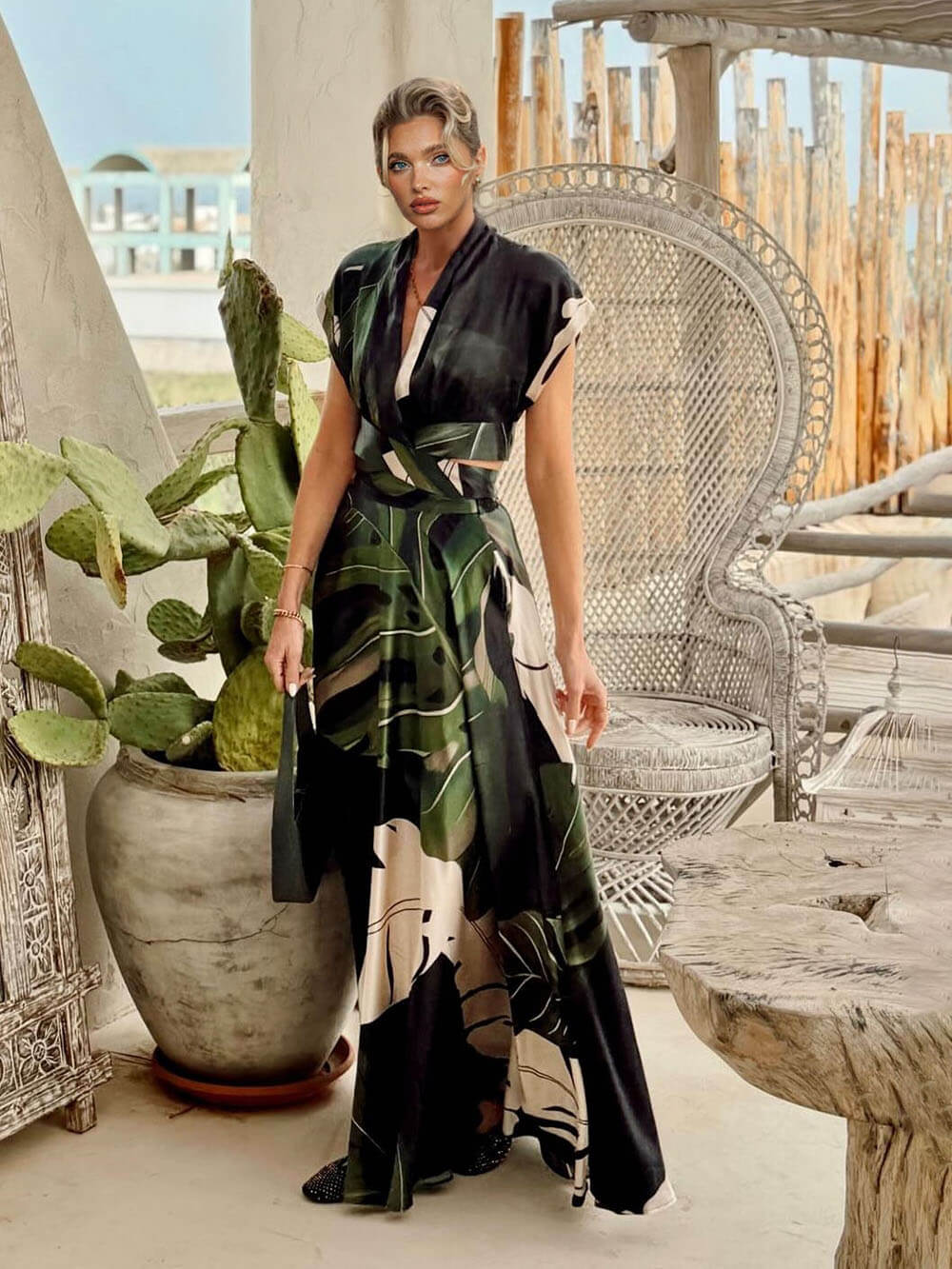 Maxikleid im Boho-Stil mit Palmenblattmuster