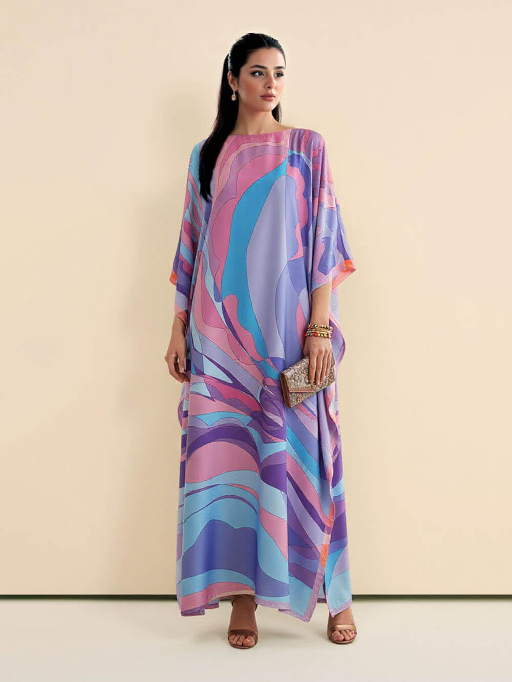 Klassisches Maxikleid mit Print im Kaftan-Kimono-Stil