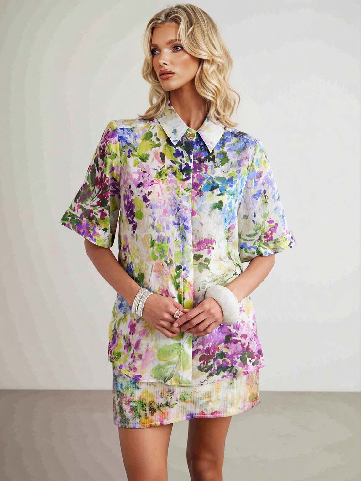 Set elegante a due pezzi con top e gonna con paillettes e stampa floreale