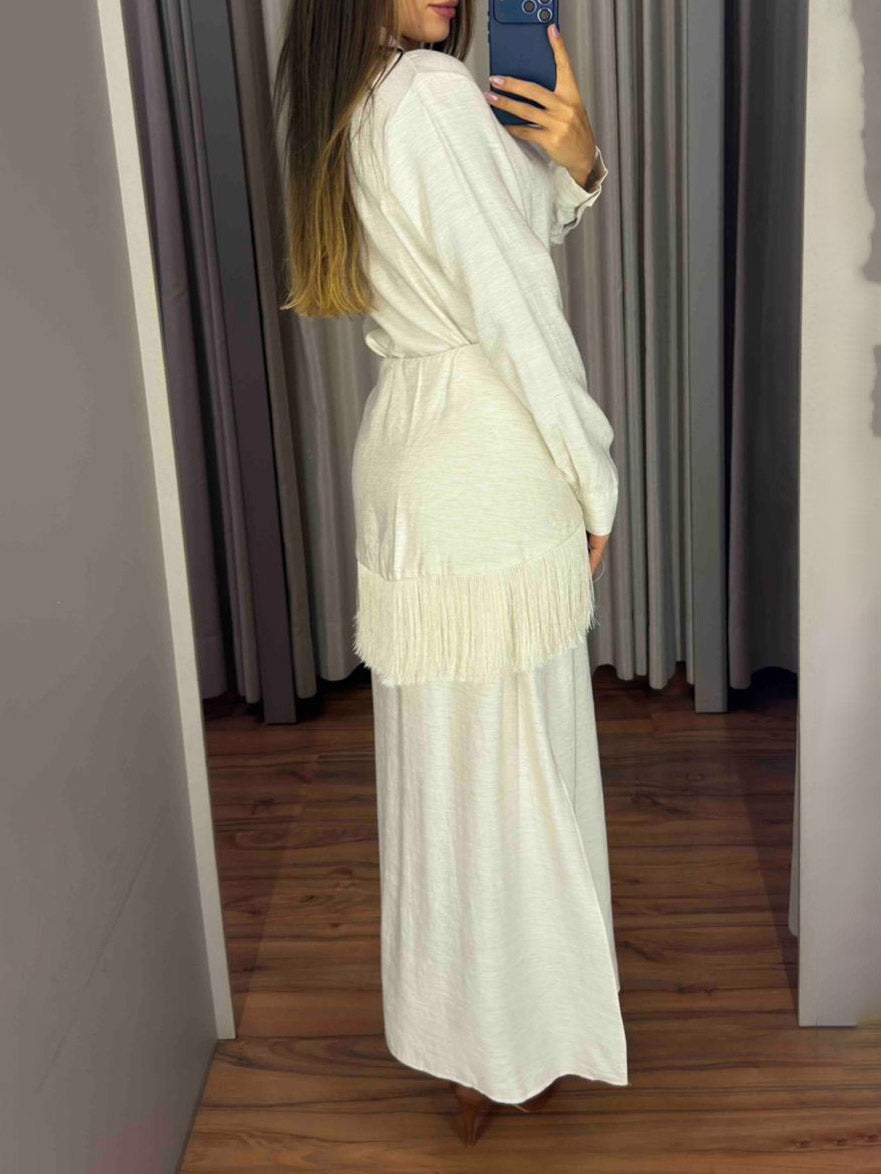 Lässiges Maxikleid im Wickelstil mit Fransen und Knopfleiste