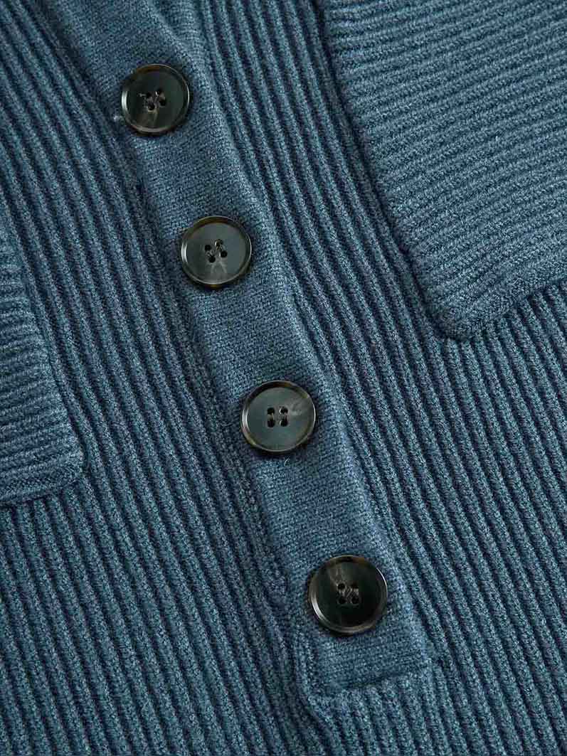 Vestido comprido casual de malha, justo e com capuz