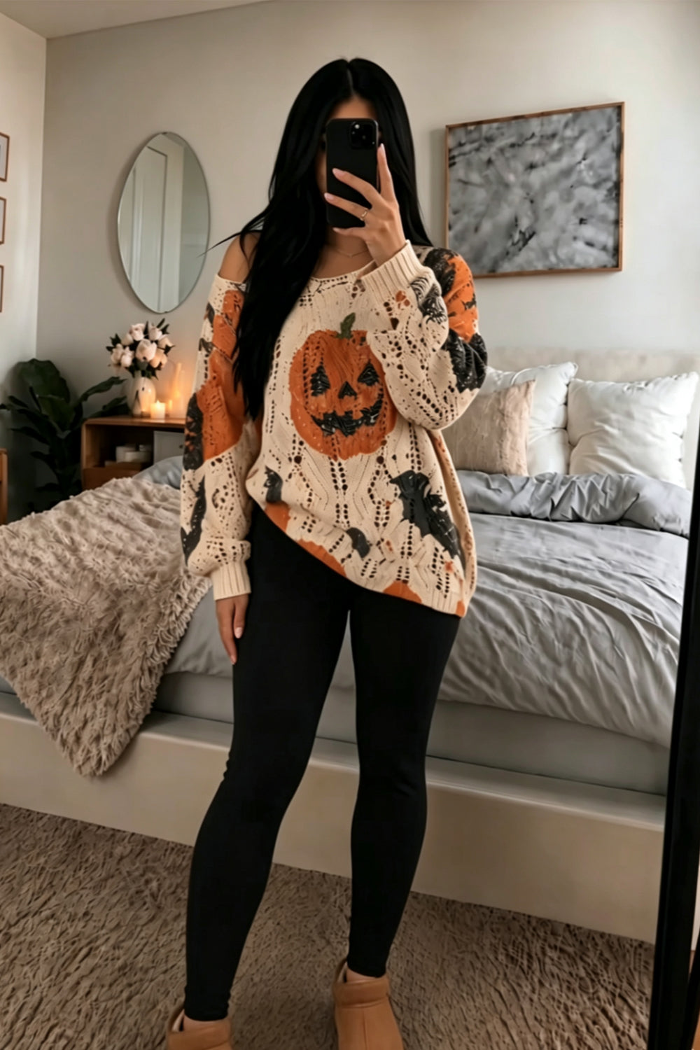 Camisola oversized de malha pointelle com ombros descobertos e estampado de morcegos e abóboras