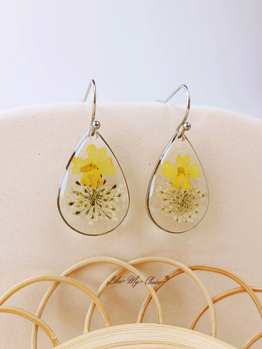 Small Fresh Queen Anne Lace Dried Flower  Earrings