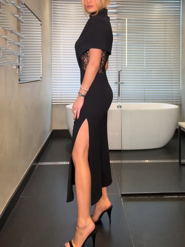 Elegante abito lungo in pizzo traforato a maniche corte e collo alto