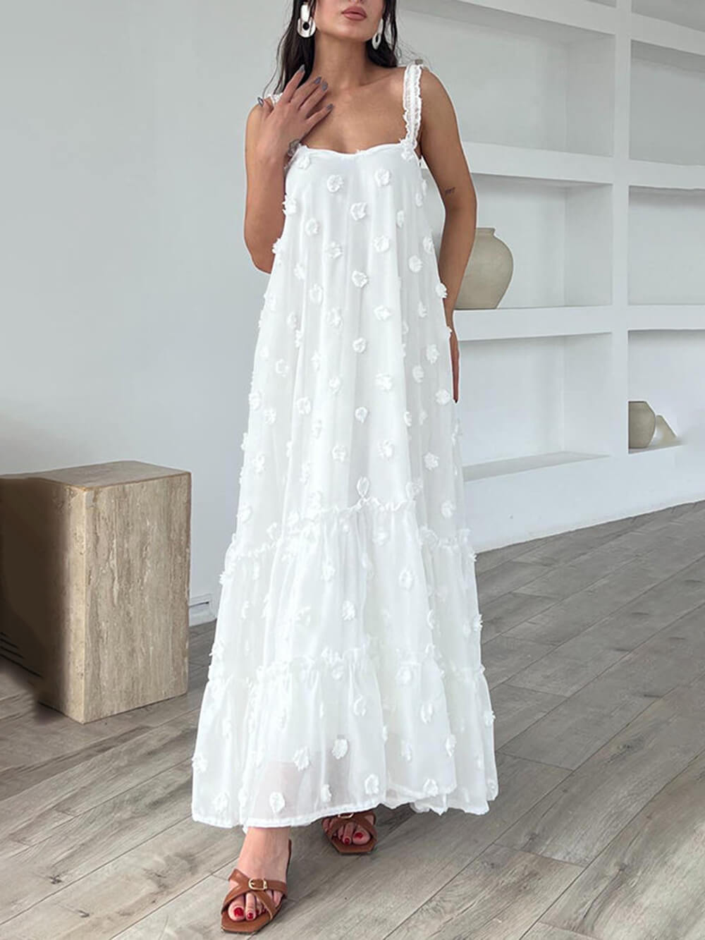 Vestido largo holgado en capas y línea A, decorado con flores bonitas