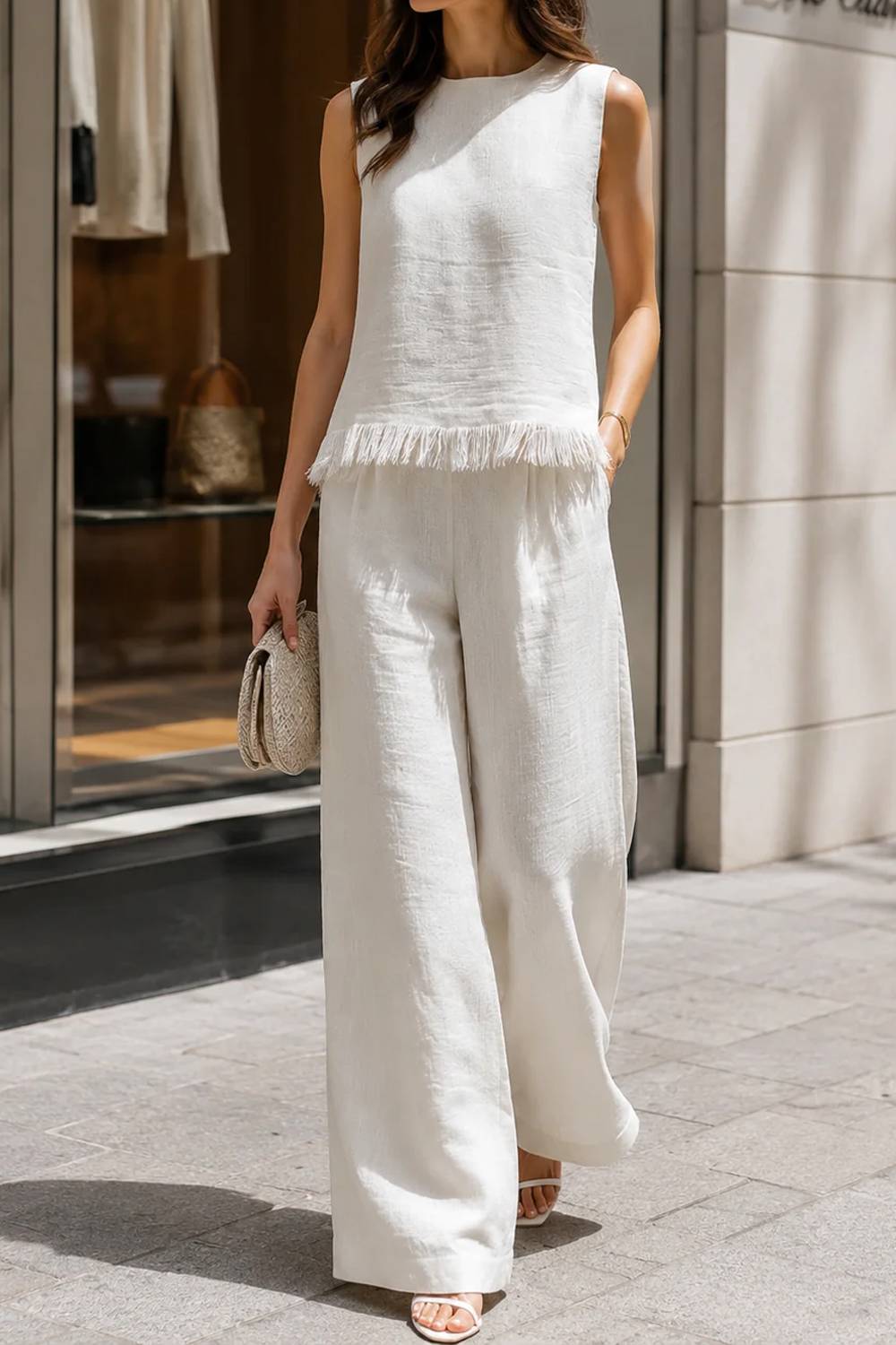 Zweiteiliges Outfit aus ärmellosem Top mit Fransenbesatz und Hose mit weitem Bein