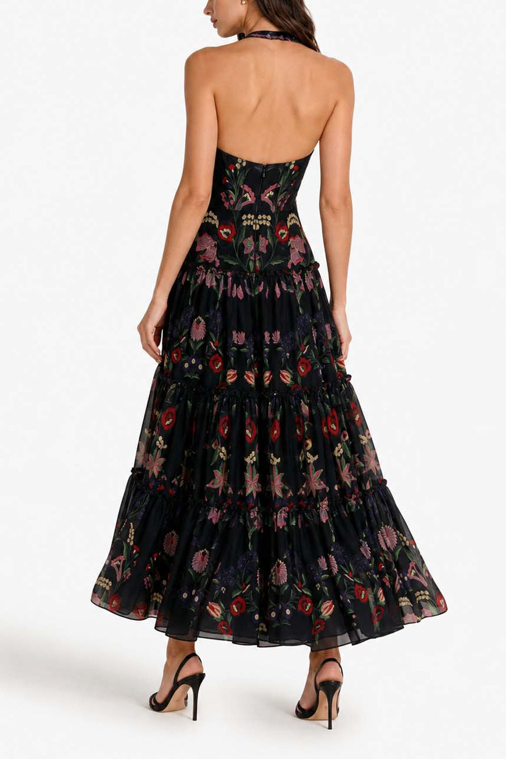 Elegante vestido largo vaporoso de gasa estampada con espalda descubierta