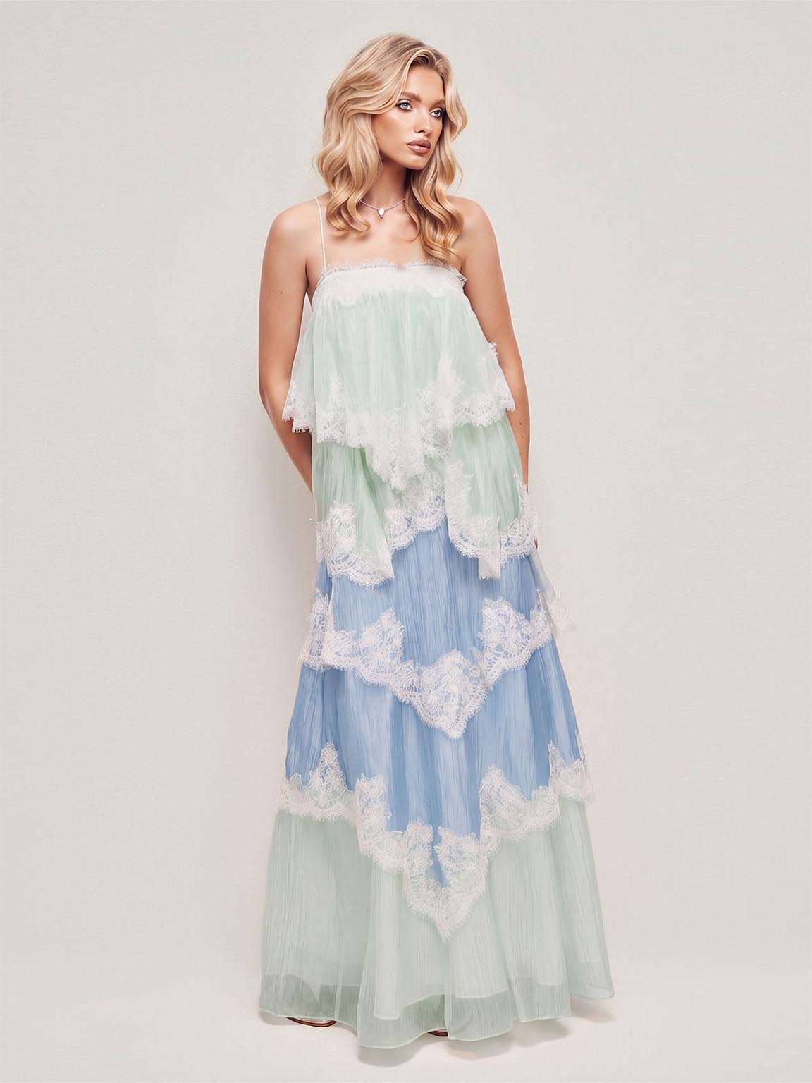Vestido largo degradado con encaje en capas y tirantes finos