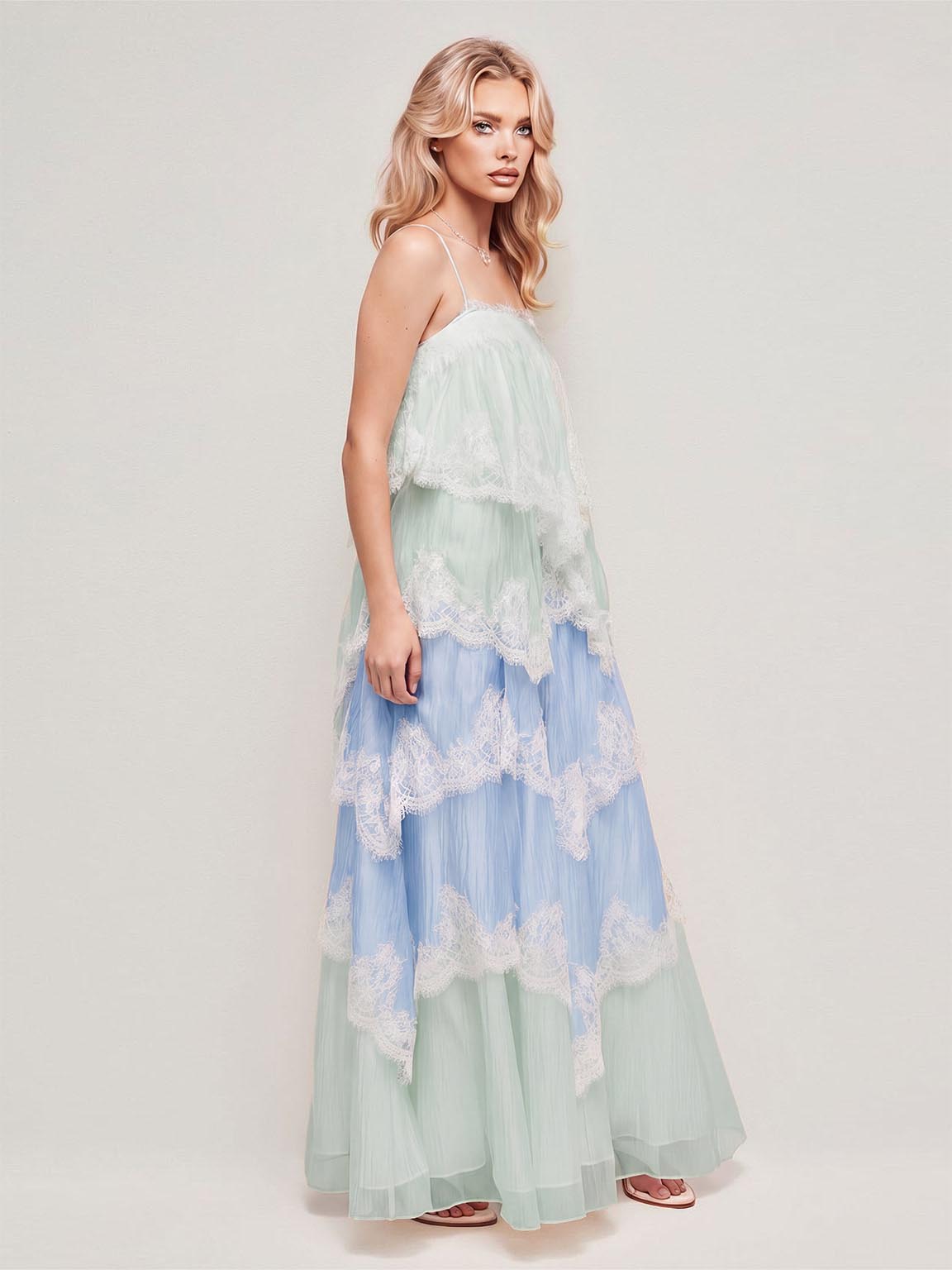 Vestido largo degradado con encaje en capas y tirantes finos