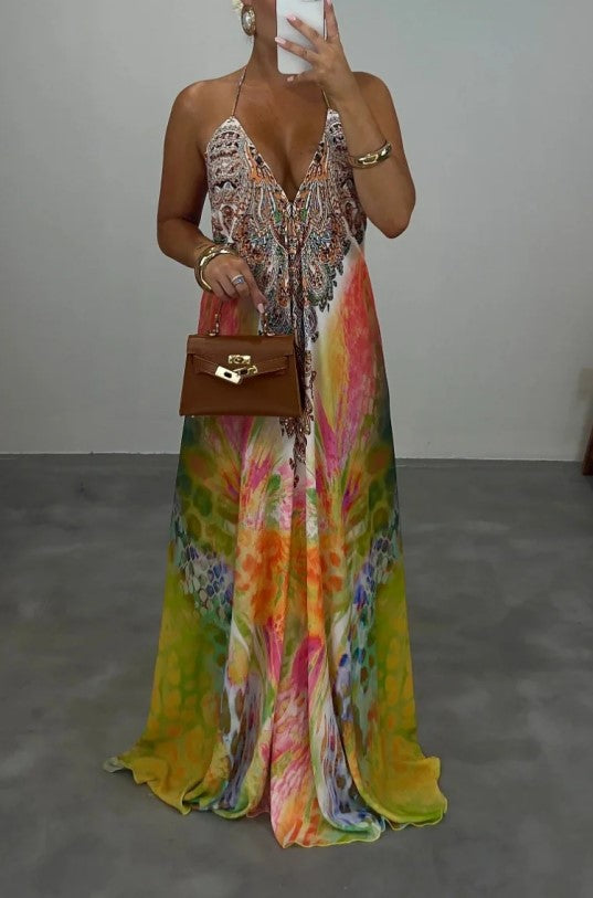 Robe ample de vacances vintage et exotique à imprimé, col en V et bretelles fines