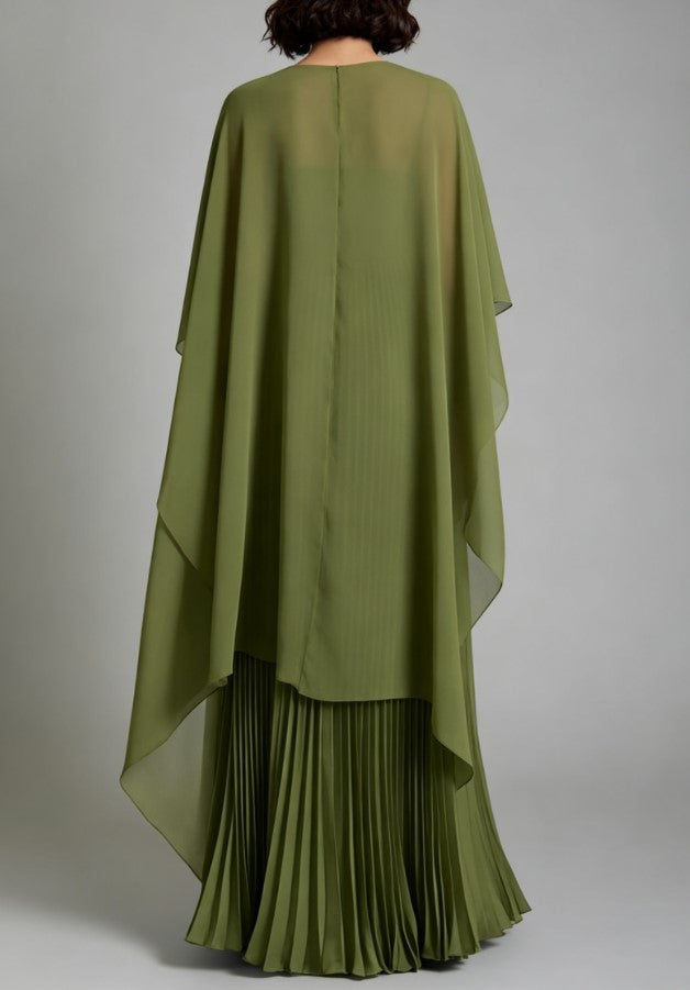 Maxivestido plisado con blusa tipo chal verde oliva