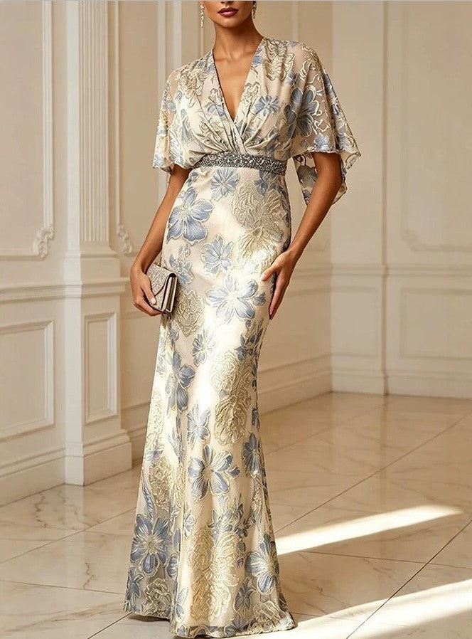 Meerjungfrauen-Abendkleid mit V-Ausschnitt, Capeärmeln, Perlen an der Taille und Blumenmuster