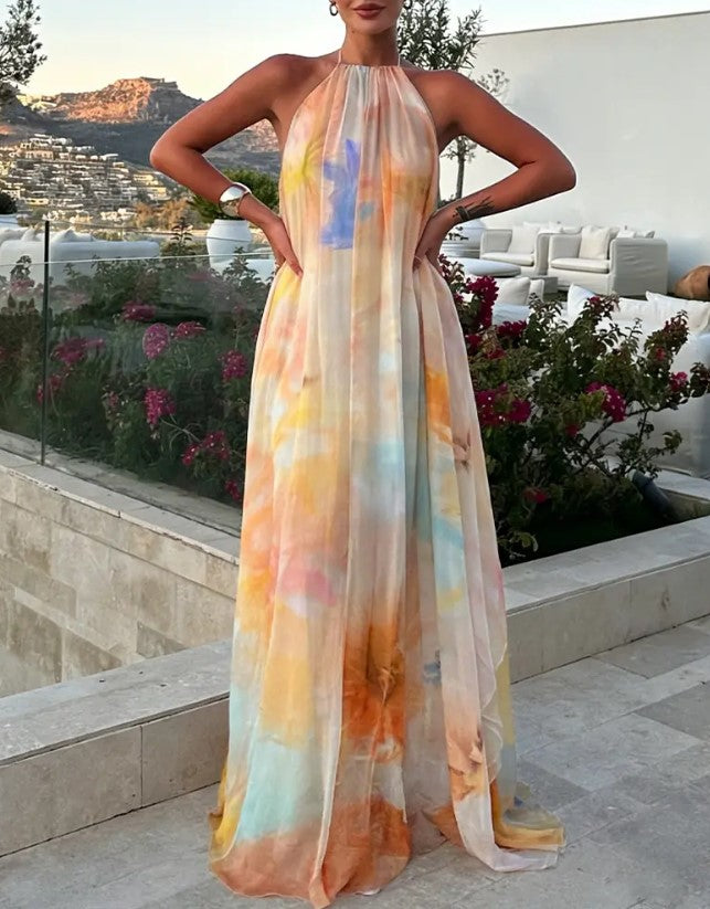 Vestido comprido fluido de chiffon com decote halter e efeito tie-dye