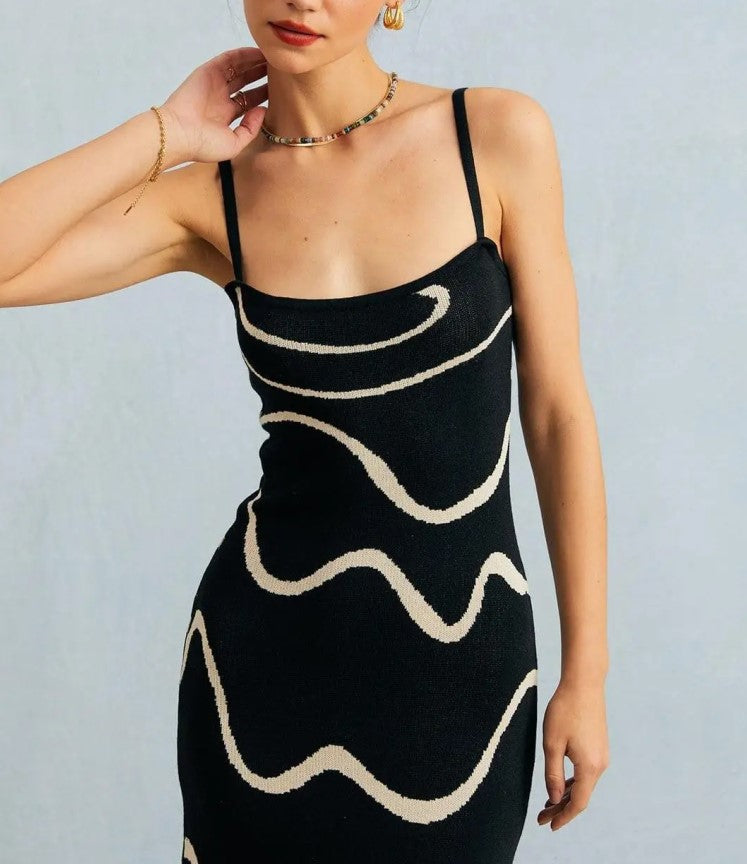 Black White Wavy Print Spaghetti Strap Square Neck Knit Midi Dress