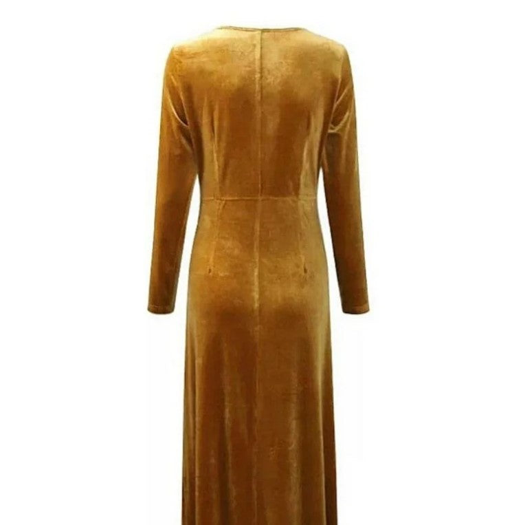 Vestido de noite maxi de veludo dourado, com decote em V, mangas compridas e racha