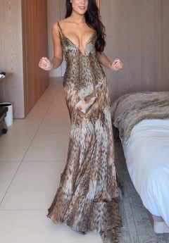 Plunging Deep V-Neck Animal Print Cami Mermaid Maxi Dress [erp-image:c74f8d2874961f8758e4f53c]