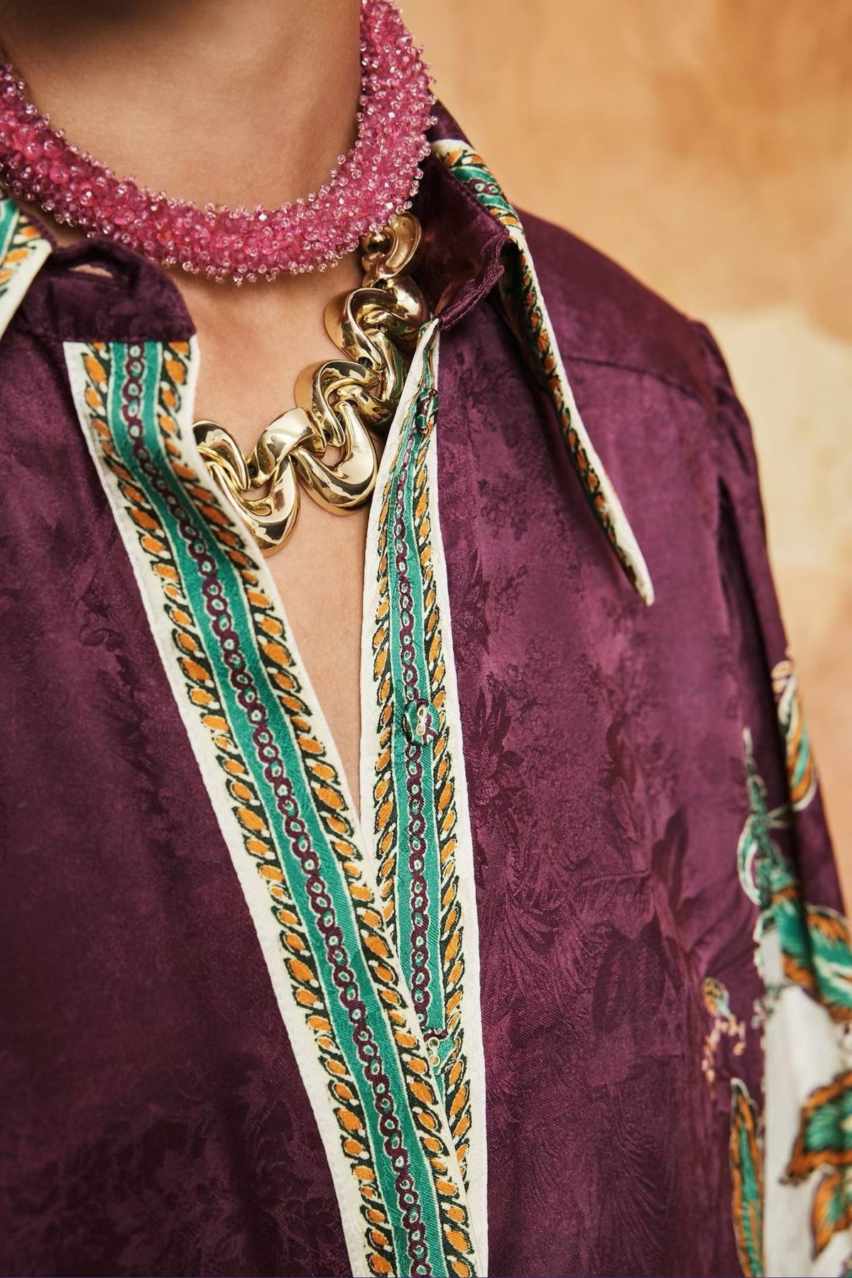 Completo in seta color prugna a due pezzi con stampa cachemire: blusa vintage boho a maniche lunghe e pantaloni a gamba larga