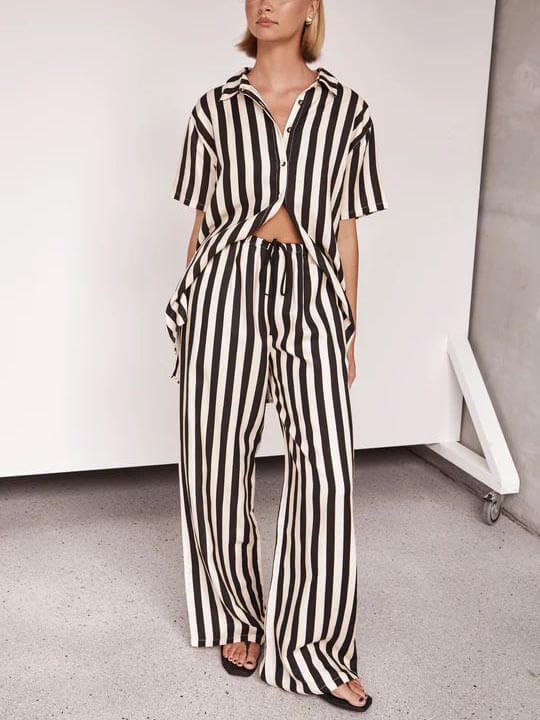 Camisa larga às riscas de estilo casual para resort