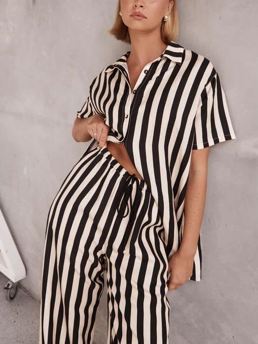 Camisa larga às riscas de estilo casual para resort