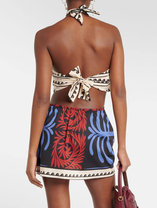 Minivestido de verano con estampado único y cuello halter