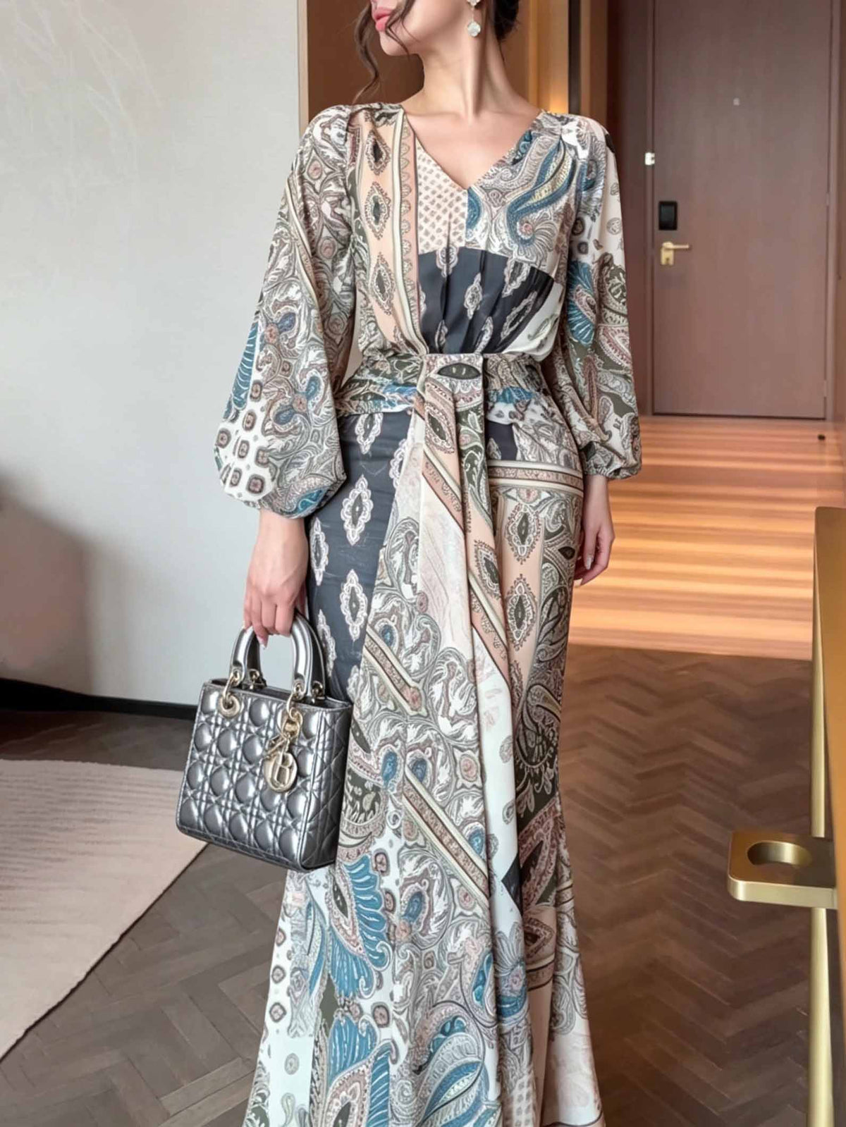 Robe longue à manches lanternes en patchwork cachemire