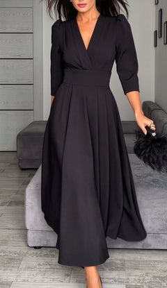 Black V-Neck Midi Dress with Puff Sleeves and Pleated Waistline [erp-image:cd624a5e0dab5519ade9cf26]