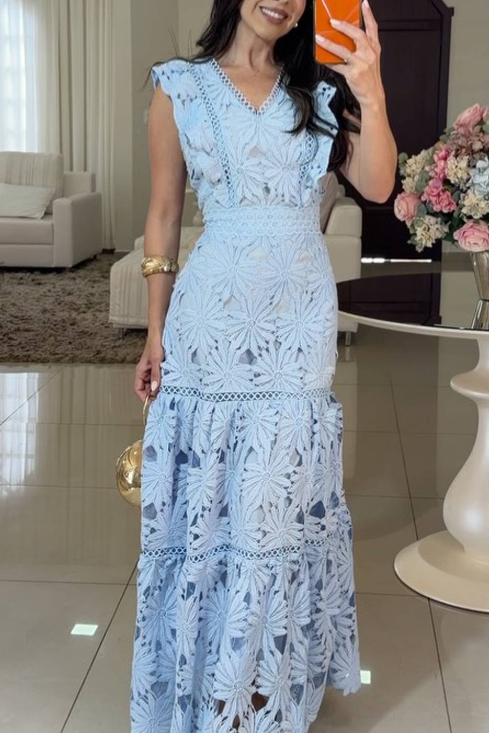 Robe longue étagée en dentelle crochetée à volants, sans manches et col en V
