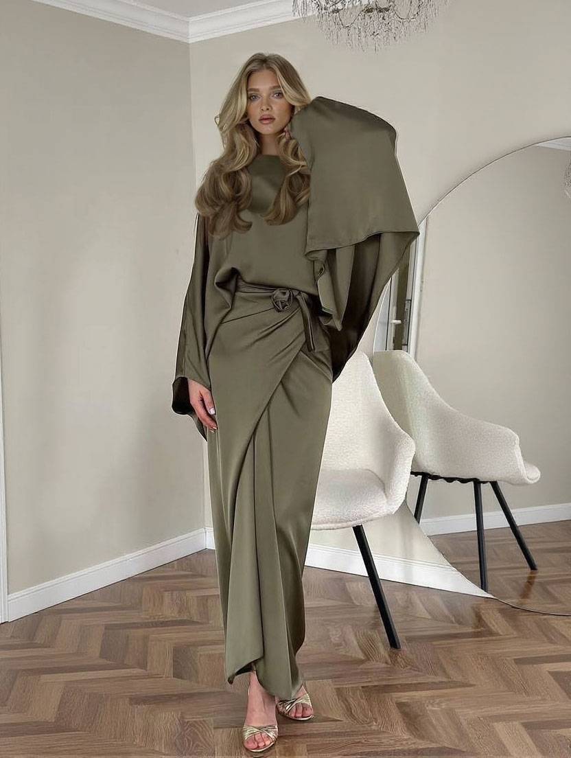 Minimalist Loose Shirt And Lace-up Skirt Suit