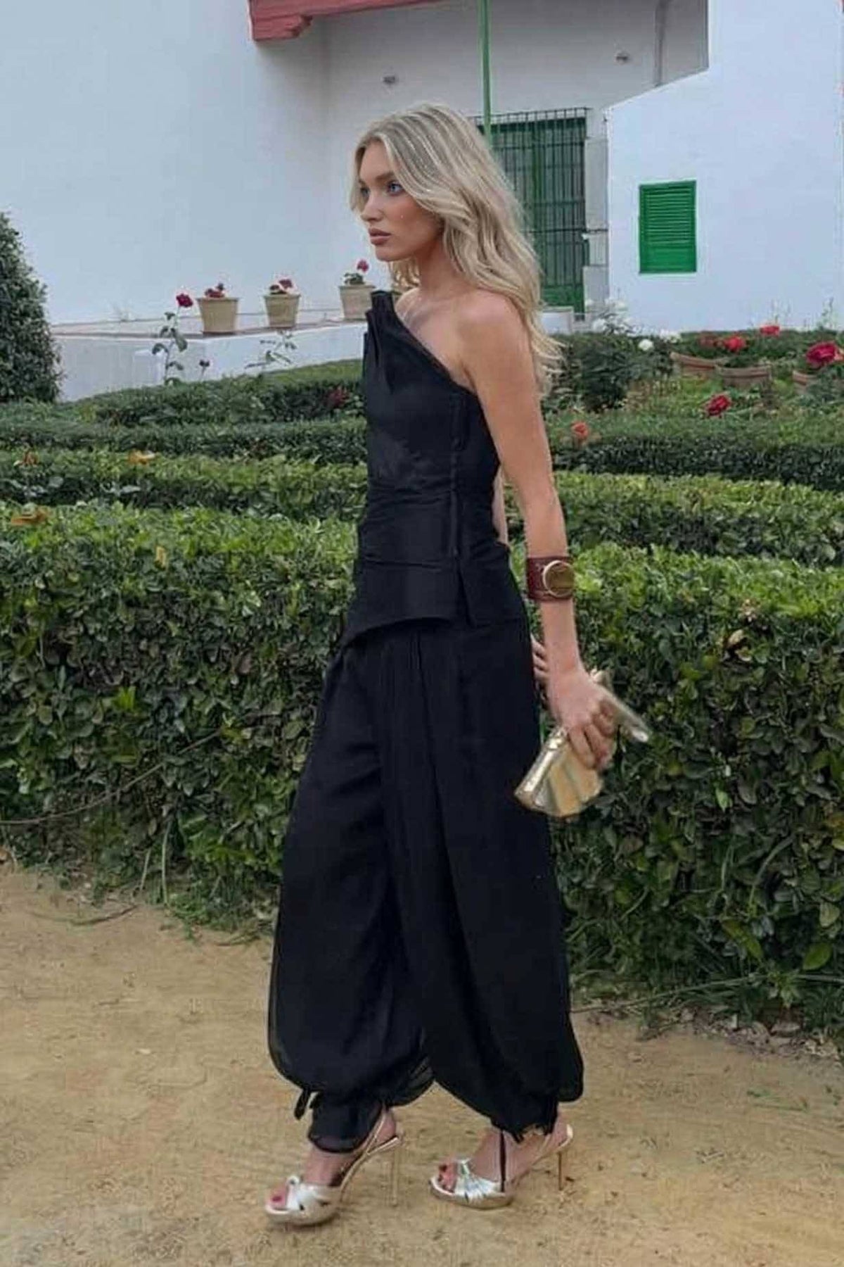 Set con top senza spalline e culotte