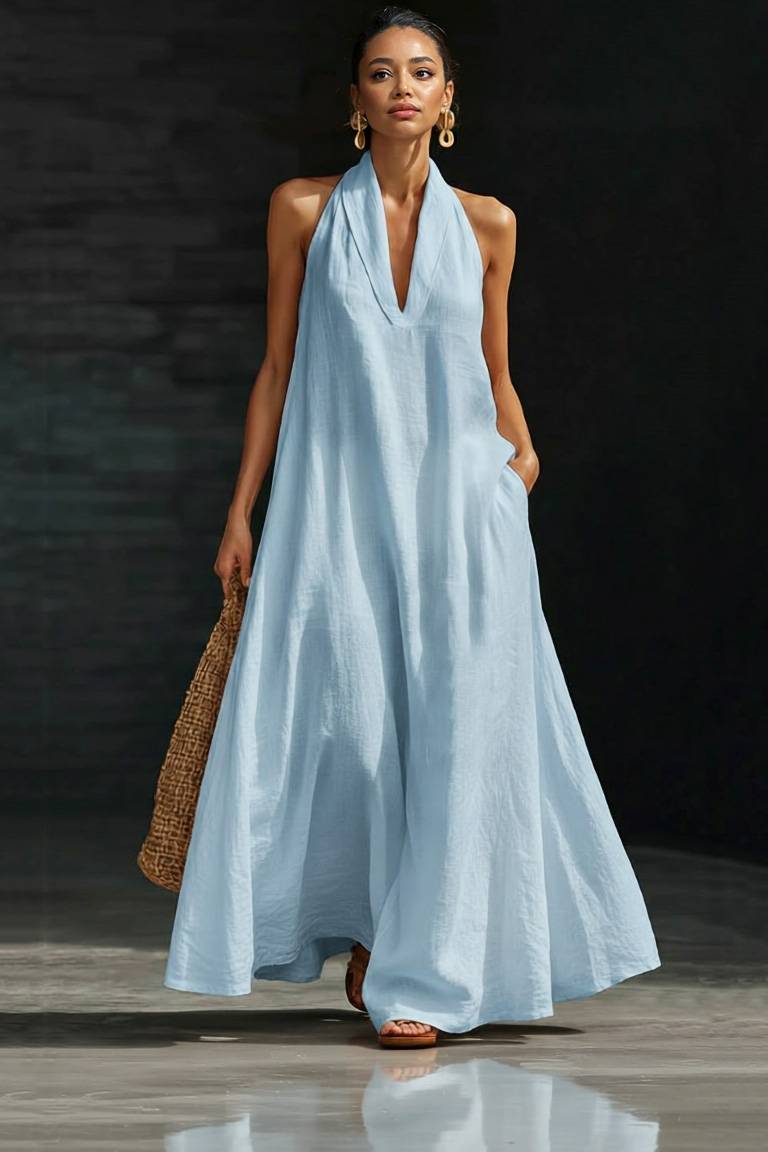 Vestido maxi em linha A, com decote em V