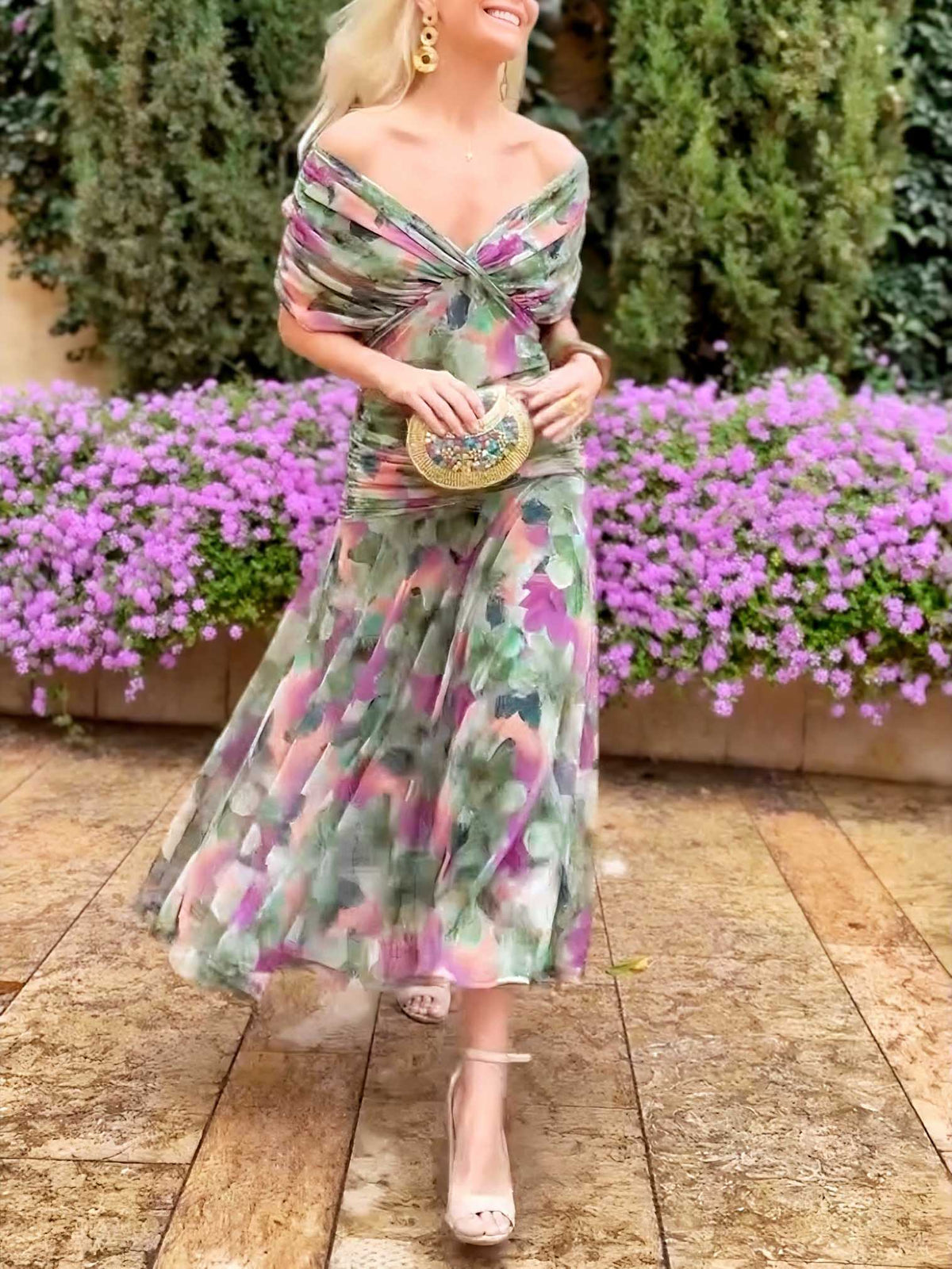 Vestido largo de fiesta elegante con escote en V y estampado floral de fantasía pintado