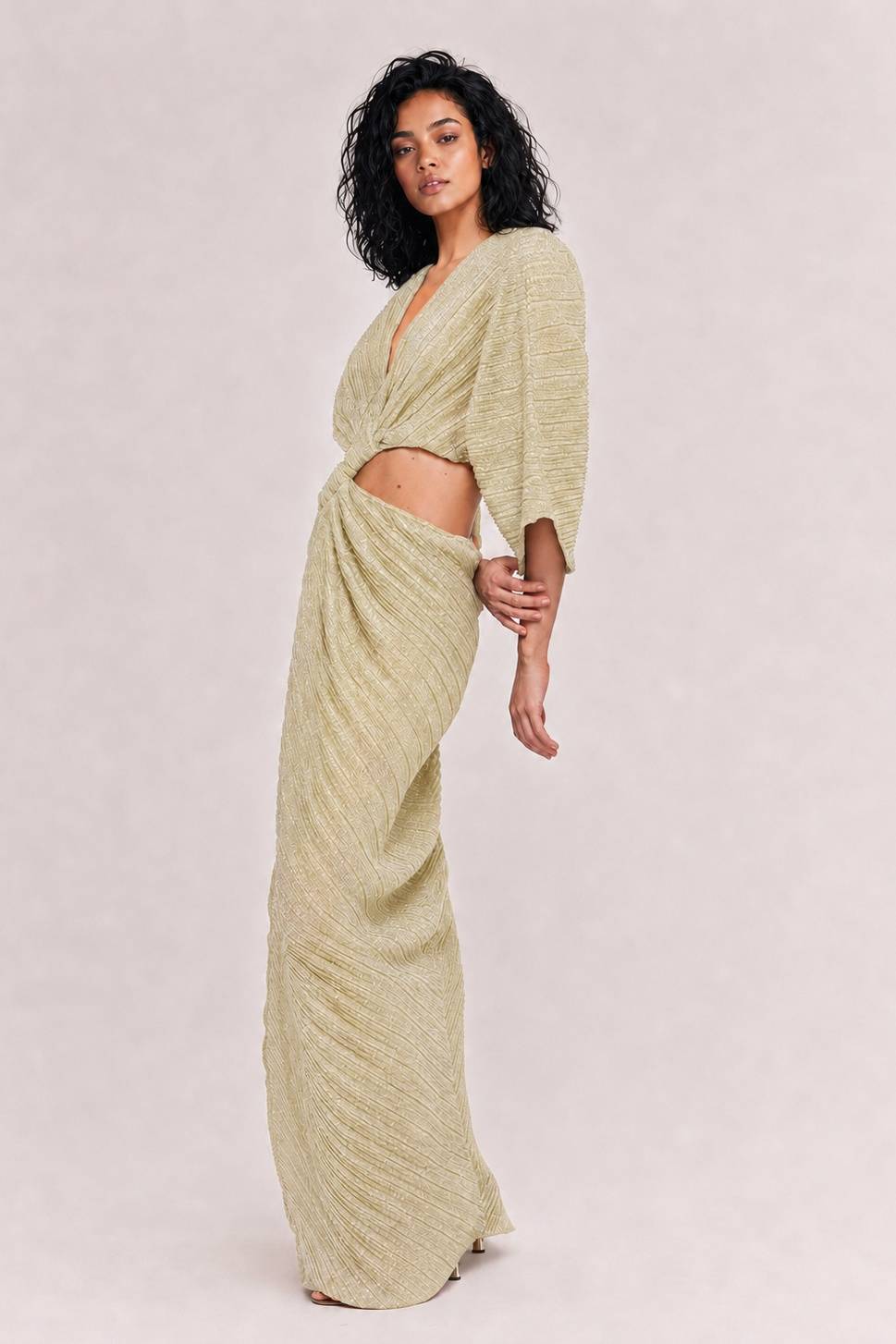 Sexy Maxikleid mit Twist-Detail vorne und Cut-outs