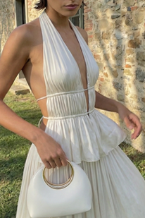 Zweiteiliges Sommerurlaub-Set mit Neckholder-Top mit Cut-outs und Schnürung sowie Überrock, elegant