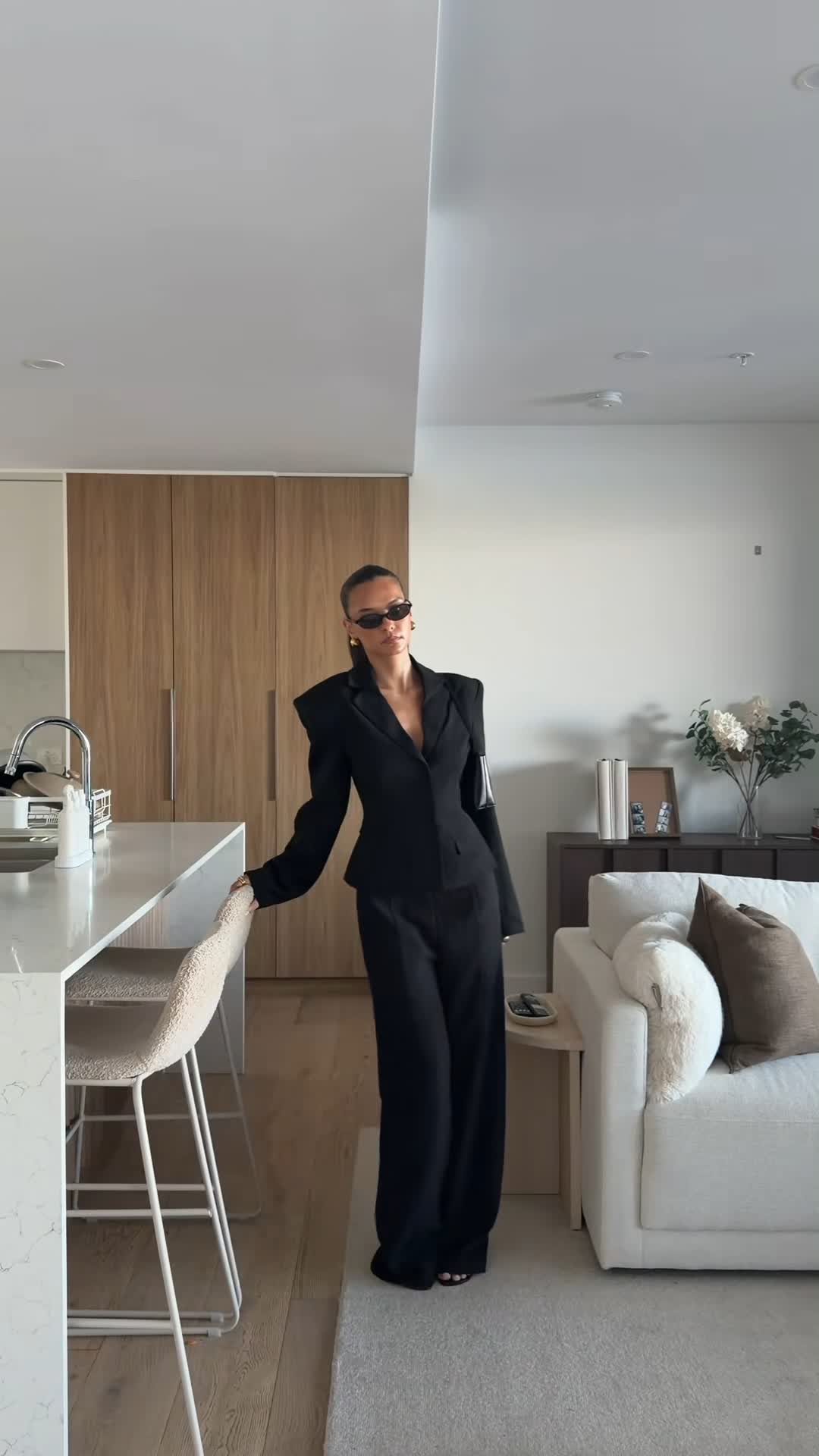 Fato de duas peças com blazer oversized e calças de perna larga