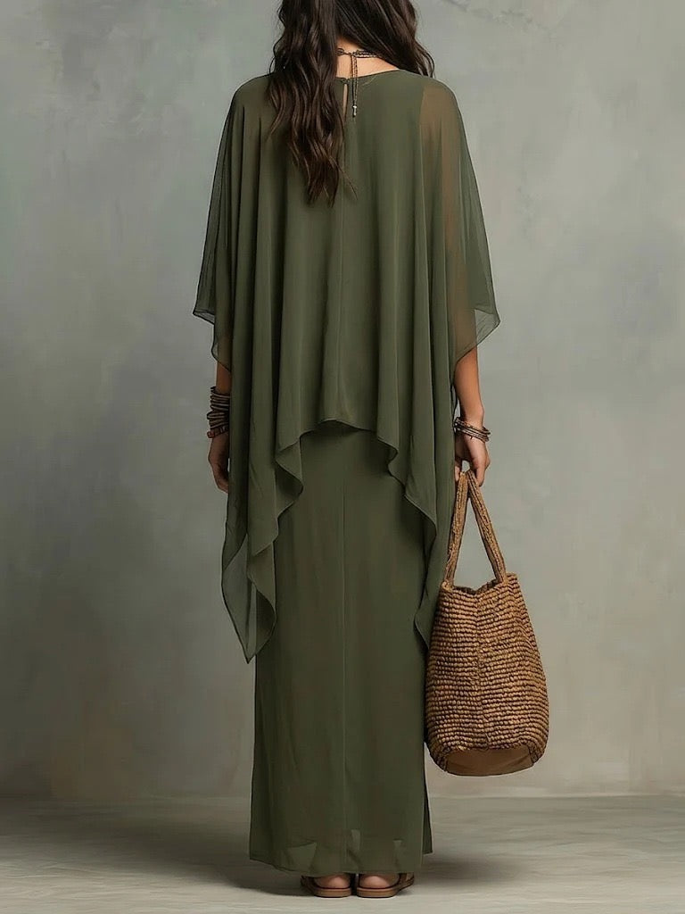 Elegante completo maxi a due pezzi con mantella in chiffon