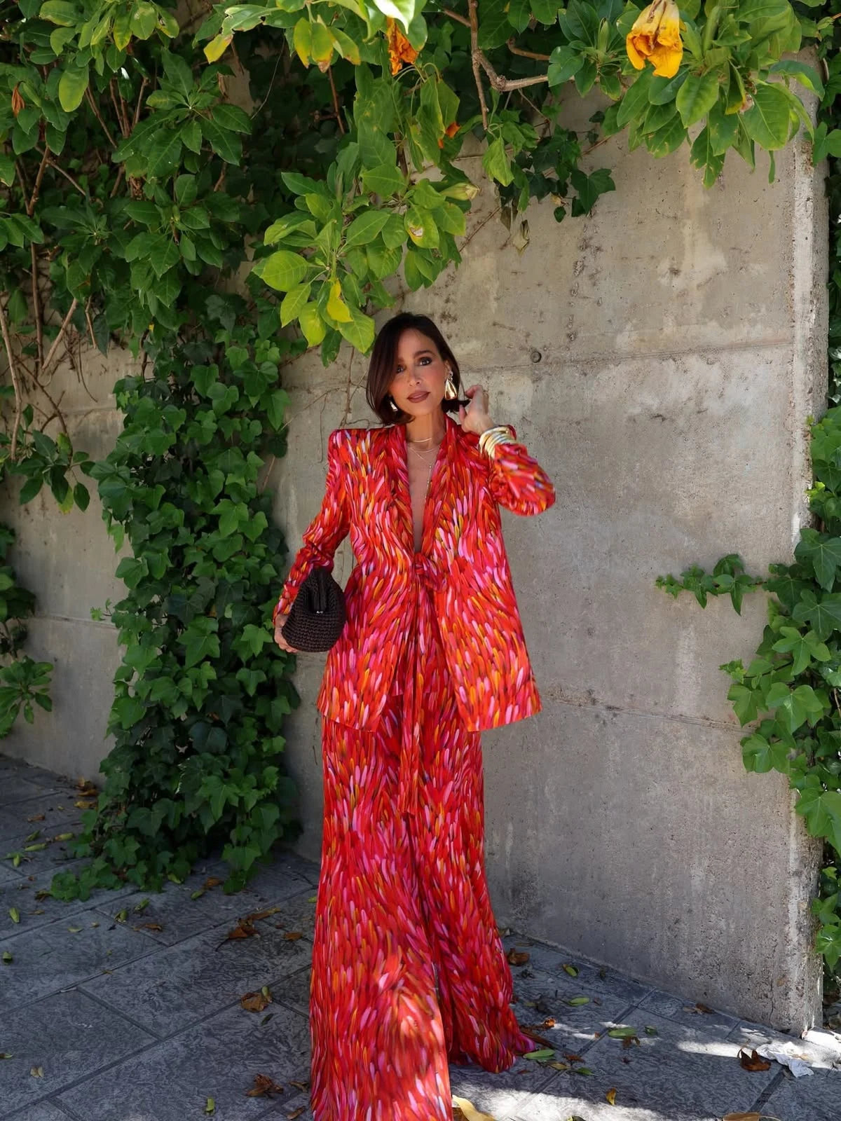Red Brushstroke Print Tie Front Blazer and Wide Leg Pants Two Piece Set [erp-image:b973e1ec3ecaafa4a5f26a15]