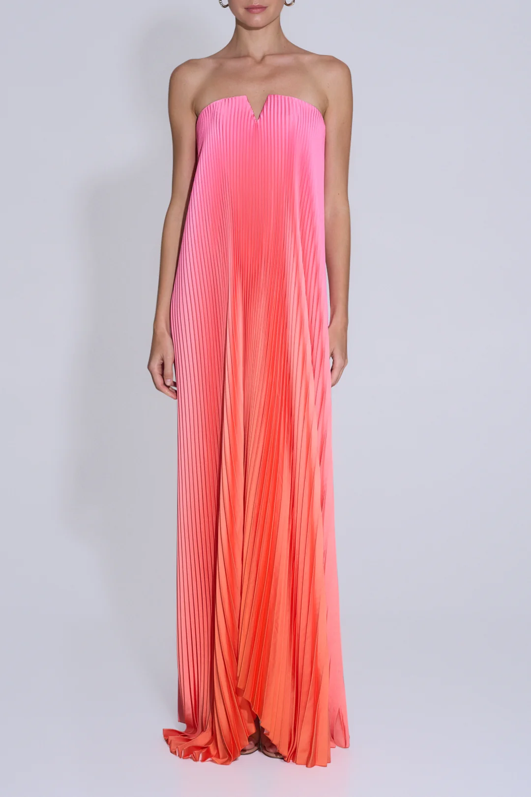 Strapless Notch Neck Ombre Pleated Maxi Dress