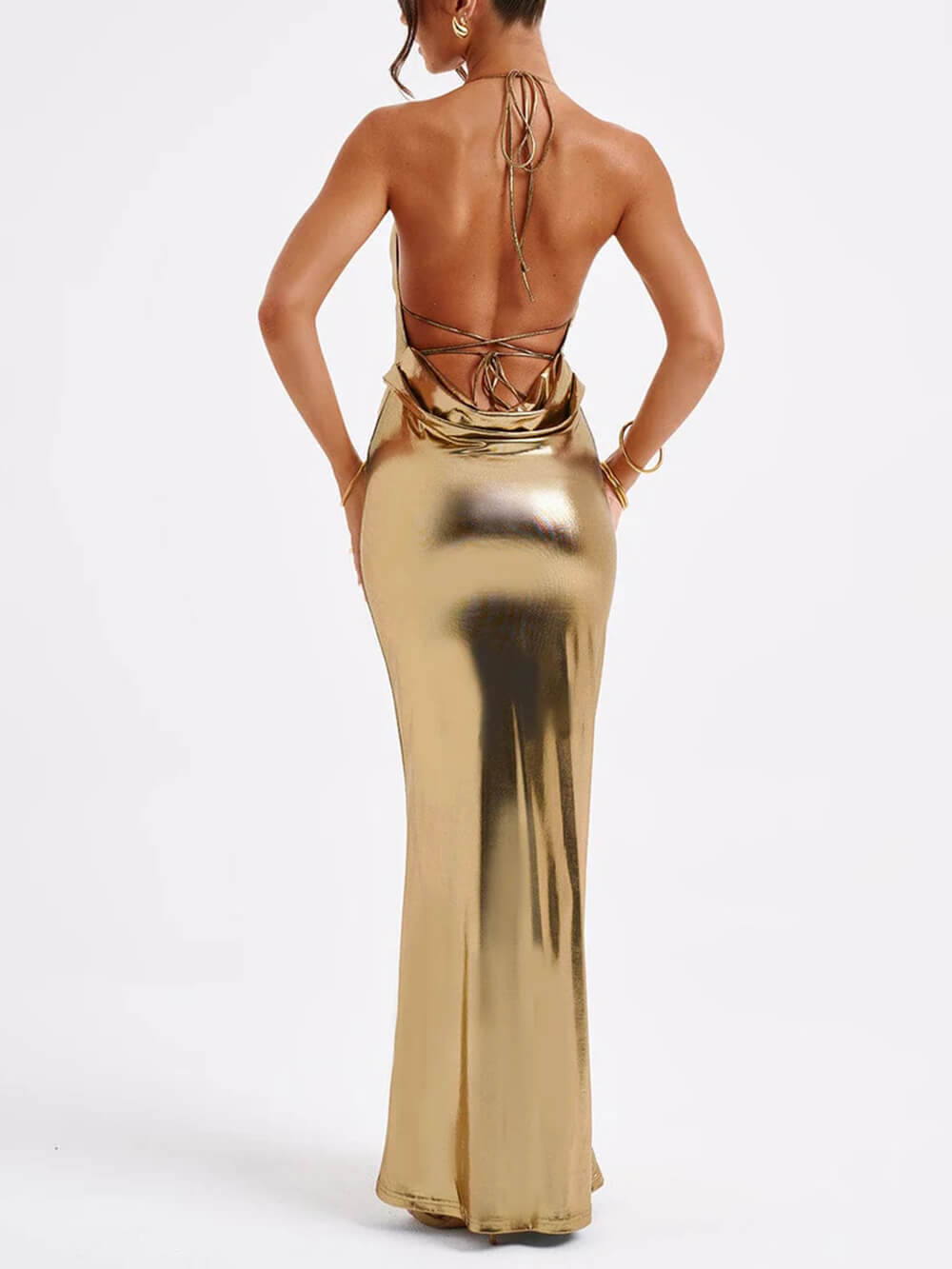 Vestido maxi metalizado brilhante, sem costas, com gola swing para a primavera